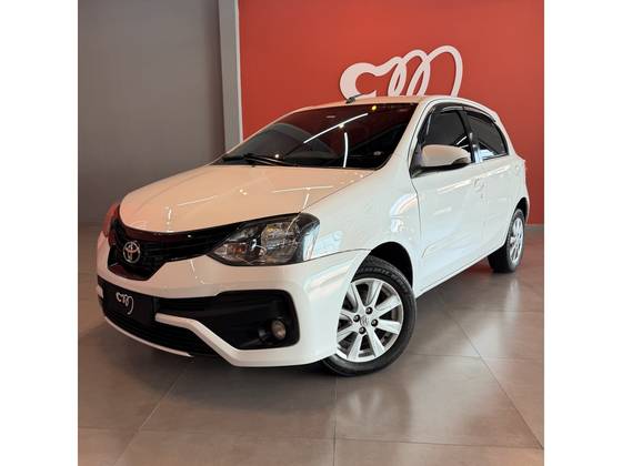 TOYOTA ETIOS 1.5 X PLUS 16V FLEX 4P AUTOMÁTICO